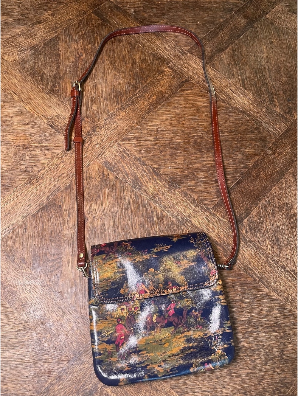 Patricia Nash navy blue equestrian graphic crossbody leather purse - Picture 2 of 5